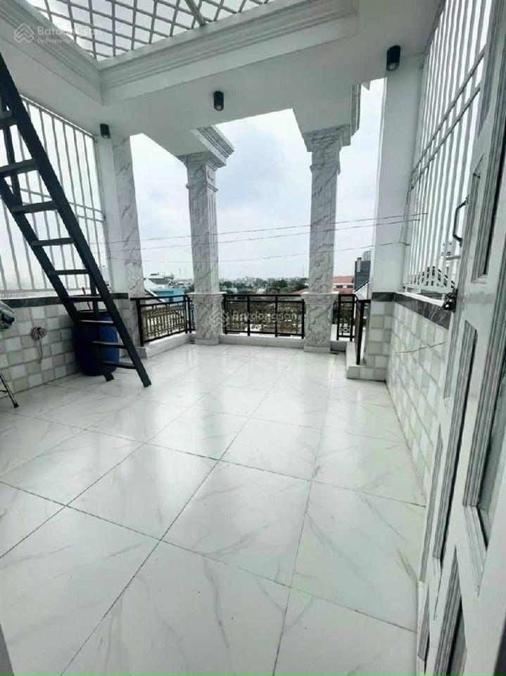 Bán nhà 4m x 25m 4 tầng hiệp thành 44  4,59 tỷ