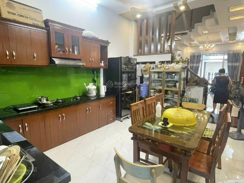 Bán nhà 4m x 25m 4 tầng hiệp thành 44  4,59 tỷ