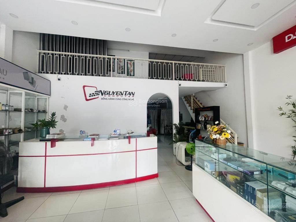 Tìm mặt bằng kinh doanh kv hóc môn? 8,5m x 23m đang cho thuê từ 90tr/tháng trở lên...