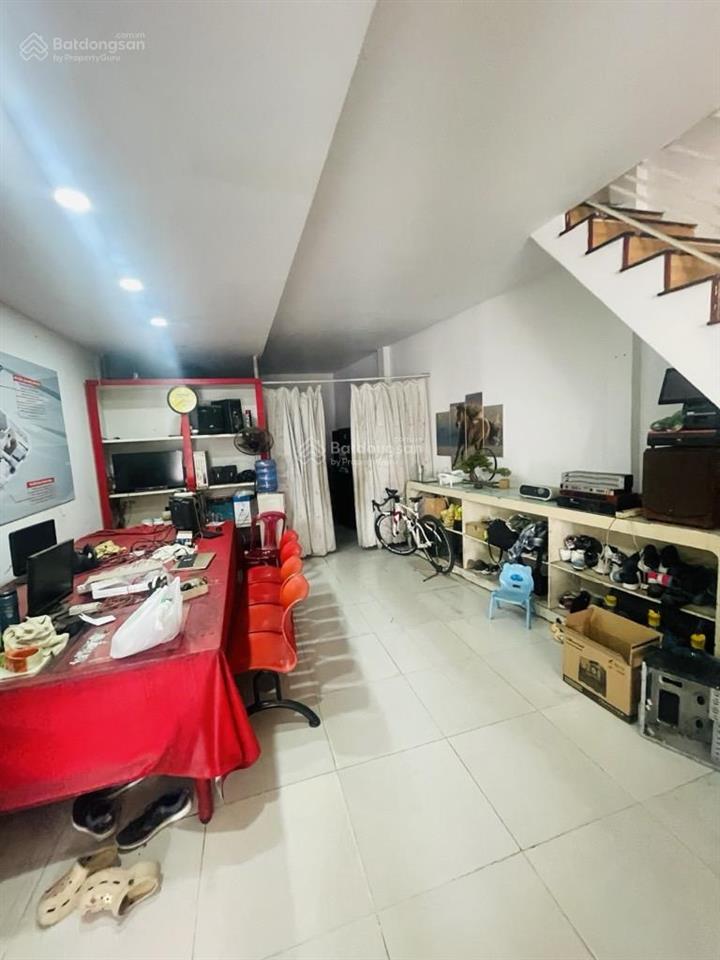 Tìm mặt bằng kinh doanh kv hóc môn? 8,5m x 23m đang cho thuê từ 90tr/tháng trở lên...