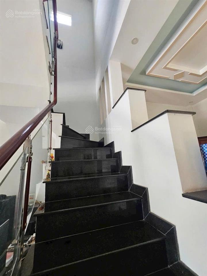 Mặt bằng 6m x 20mđang kdphạm thị giâythcs nguyễn thị nuôitô ký