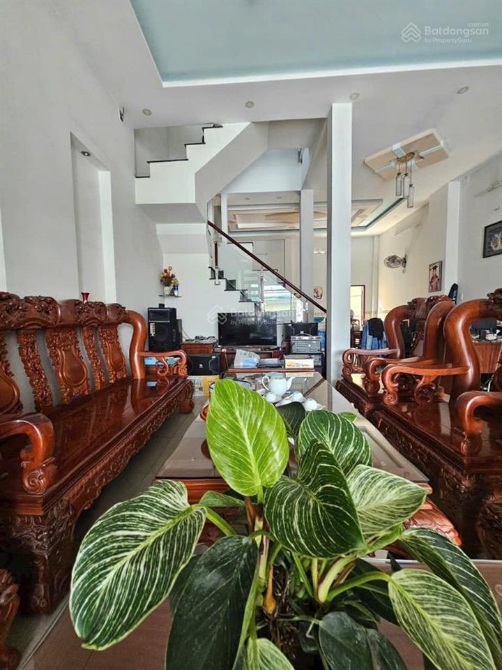 Mặt bằng 6m x 20mđang kdphạm thị giâythcs nguyễn thị nuôitô ký
