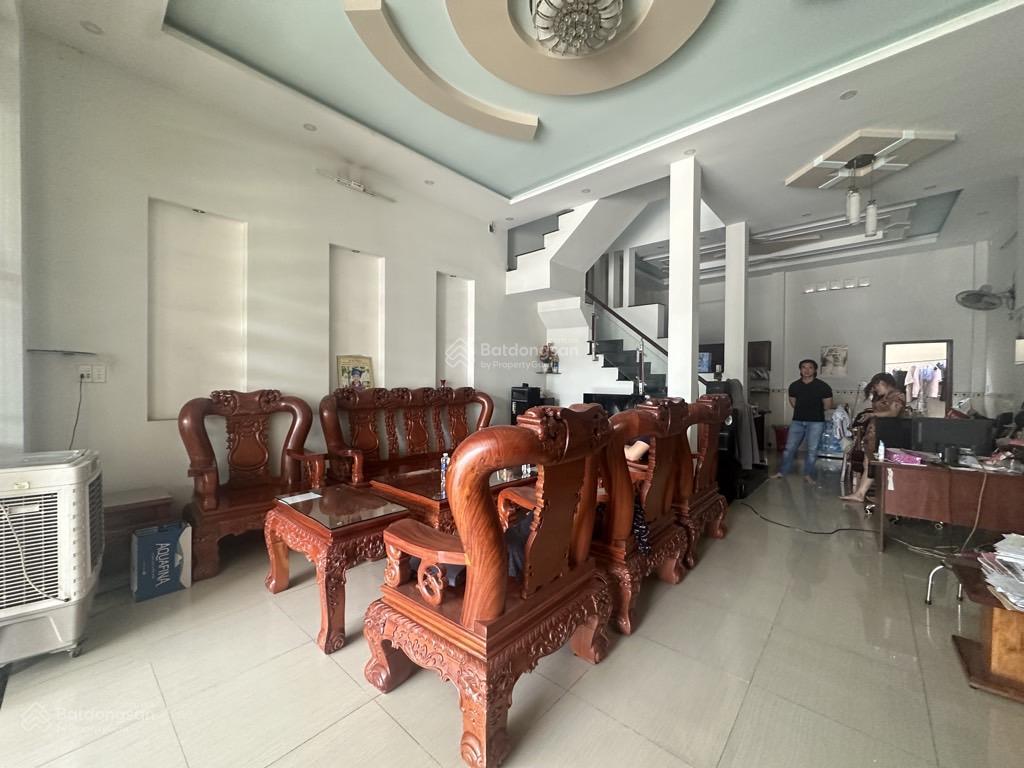 Mặt bằng 6m x 20mđang kdphạm thị giâythcs nguyễn thị nuôitô ký