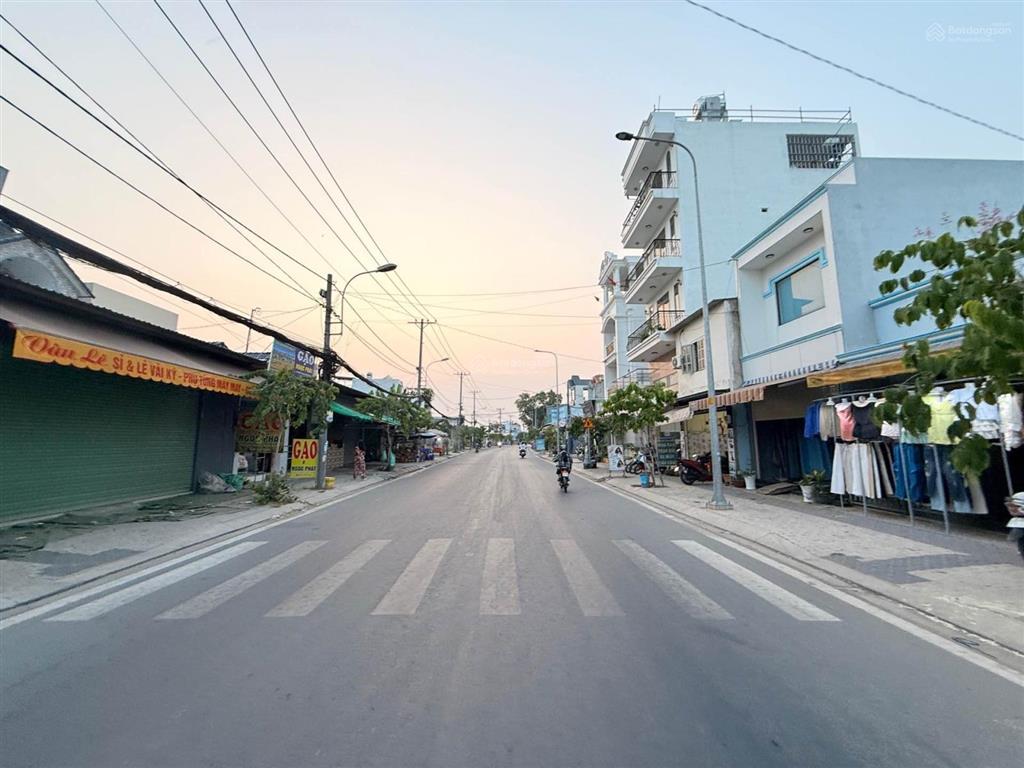 1,85 tỷ  có tin được không?nhà tp.hcm xã đông thạnh  0909 110 *** dẫn xem nhà ngay & luôn!