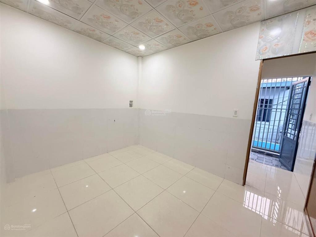 1,85 tỷ  có tin được không?nhà tp.hcm xã đông thạnh  0909 110 *** dẫn xem nhà ngay & luôn!