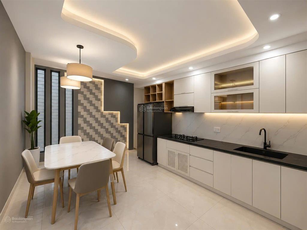 Cần bán nhà trương thị hoa 4,5m x 15m 4 tầng  4,9 tỷ