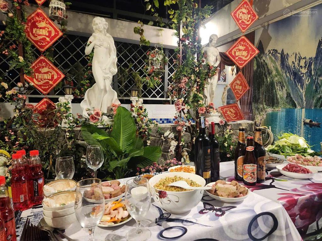 Nhà mặt tiền đường trương văn bang có penhouse hồ bơi tầng thượng