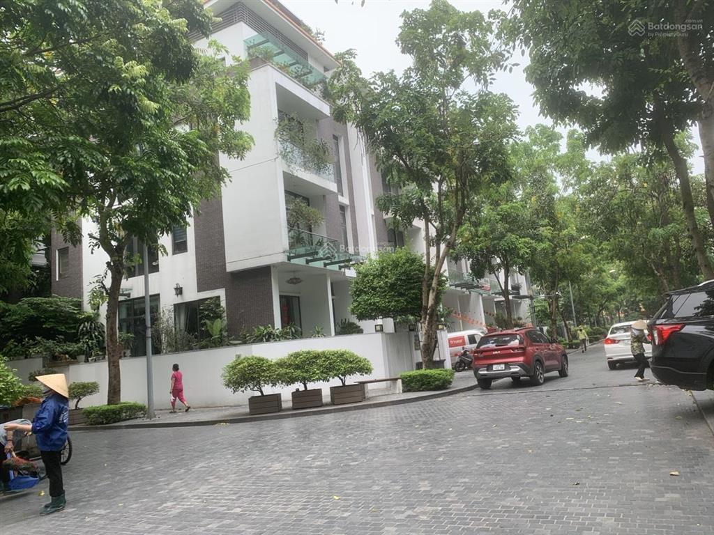 Hot! biệt thự vip tại imperia 203 nguyễn huy tưởng  thanh xuân 170m2 x 5 tầng 1 hầm,  0988 138 ***