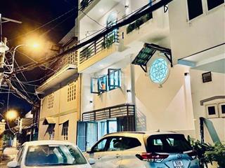 Cho thuê nhà hẻm xe hơi nguyên hồng sát bình thạnh giá 23 tr/ tháng