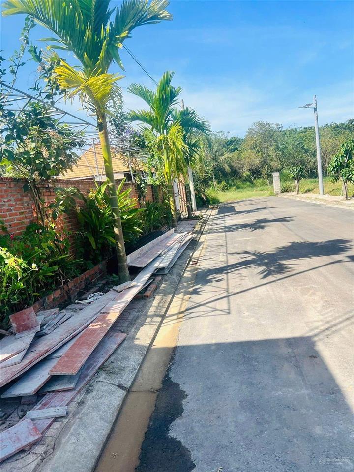 Đất nền thổ cư gần sân bay long thành cạnh kcn dầu giây