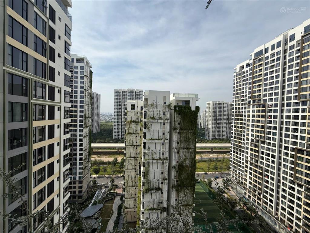 2pn lumiere boulevard  full nội thất, nhà trống vào ở ngay, chỉ 3,5 tỷ bao thuế phí