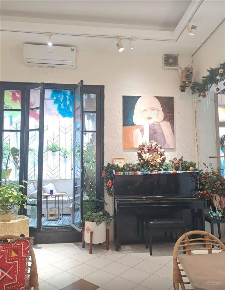 Mặt phố lô góc giao điểm vàng trung tâm bán trọn sàn tầng 2 | cơ hội hiếm