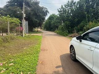 Bán gấp đất tại gần du lịch chú lộc la, 550 triệu, 100 m2, đồng nai