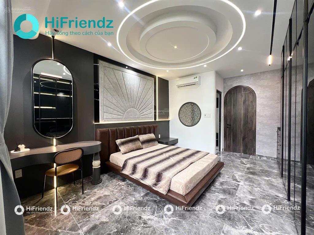 Căn hộ dịch vụ cao cấp tọa lạc tại 215 phan huy ích, xem hình và mô tả được biết thêm chi tiết