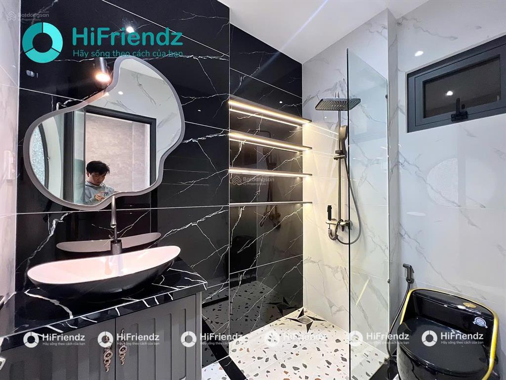 Căn hộ dịch vụ cao cấp tọa lạc tại 215 phan huy ích, xem hình và mô tả được biết thêm chi tiết