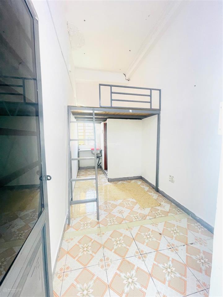 5 đường số 6  p. an hội đông
p.106 giá 2.900.000
trống sẵn  điện 3.8k
 nước 100k/ng
 má