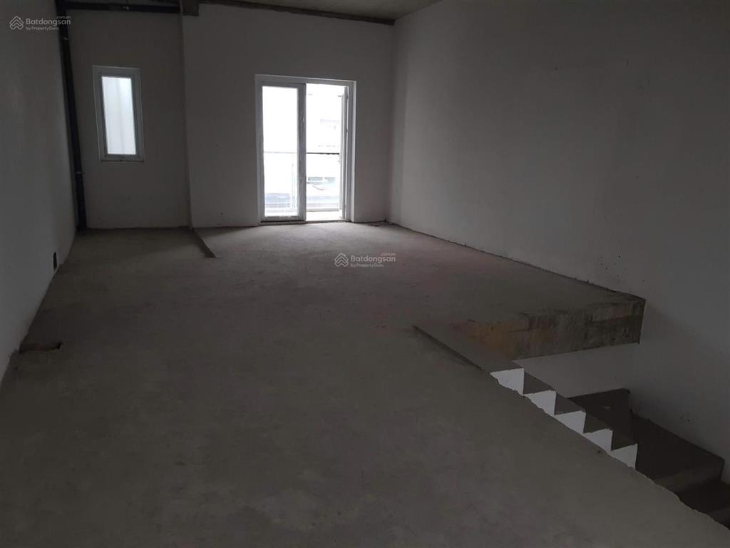 Chính chủ  nhà phố mega village 5x15m  nhà thô  kế căn góc  ngay chốt bảo vệ  đường 12m