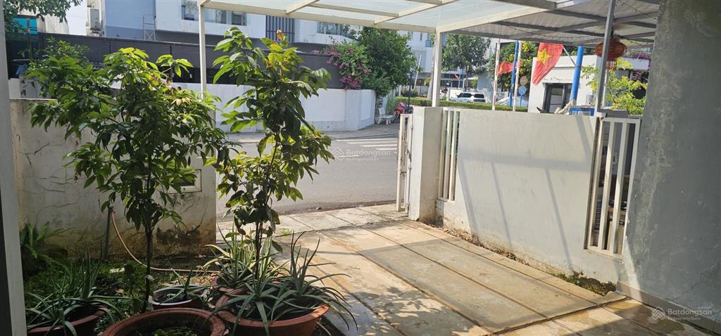 Chính chủ bán nhà thô khang điền mega village 5x15m, 1 trệt 2 lầu, sổ hồng, sân ô tô 7,9 tỷ
