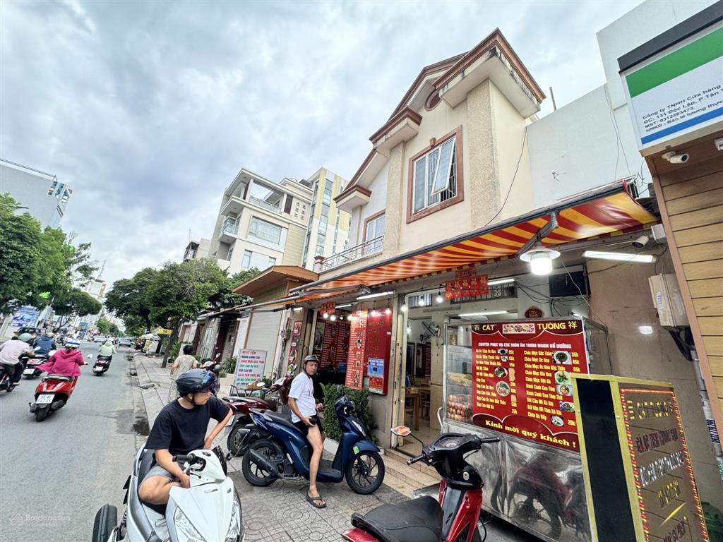 Cho thuê nhà mặt phố tại 129 đường độc lập, giá 35 triệu, 160m2