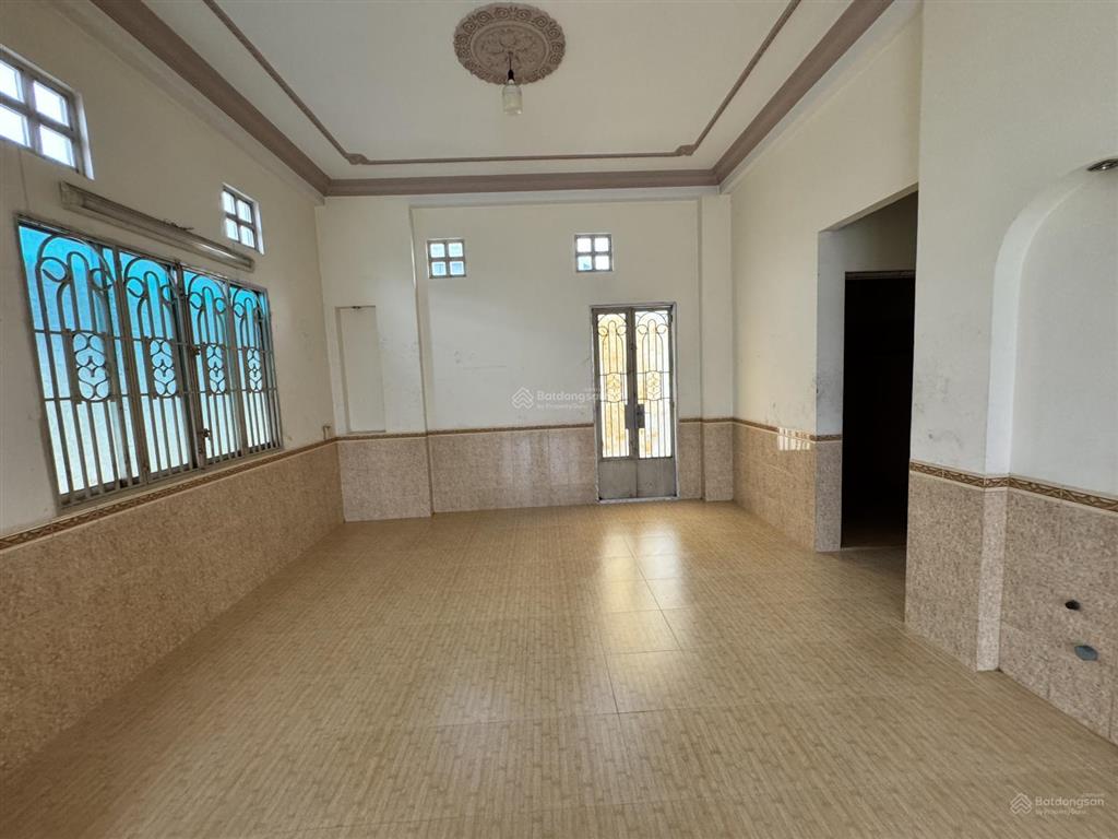Cho thuê nhà mặt phố tại 129 đường độc lập, giá 35 triệu, 160m2