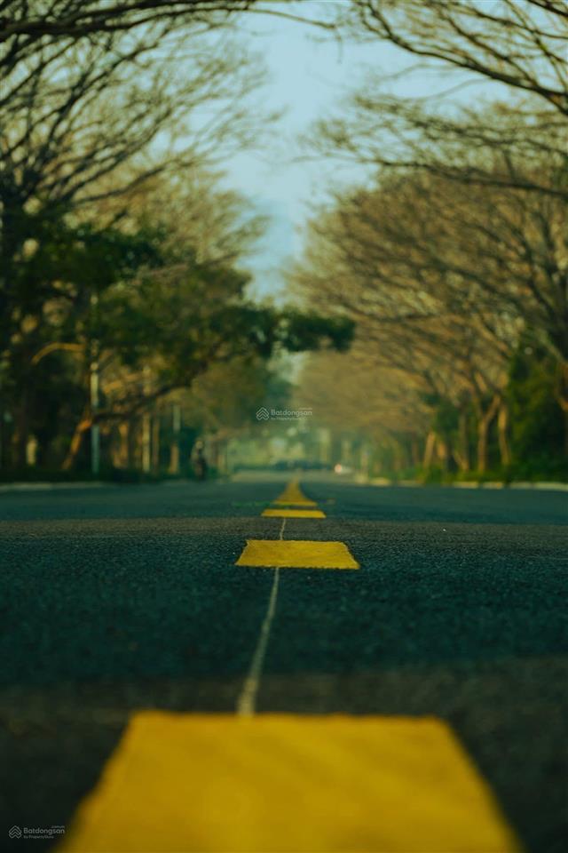 Cần bán liền kề thuỷ trúc ~90m2 * 4 tầng. giá bán 15,x tỷ.  0932 560 *** ạ