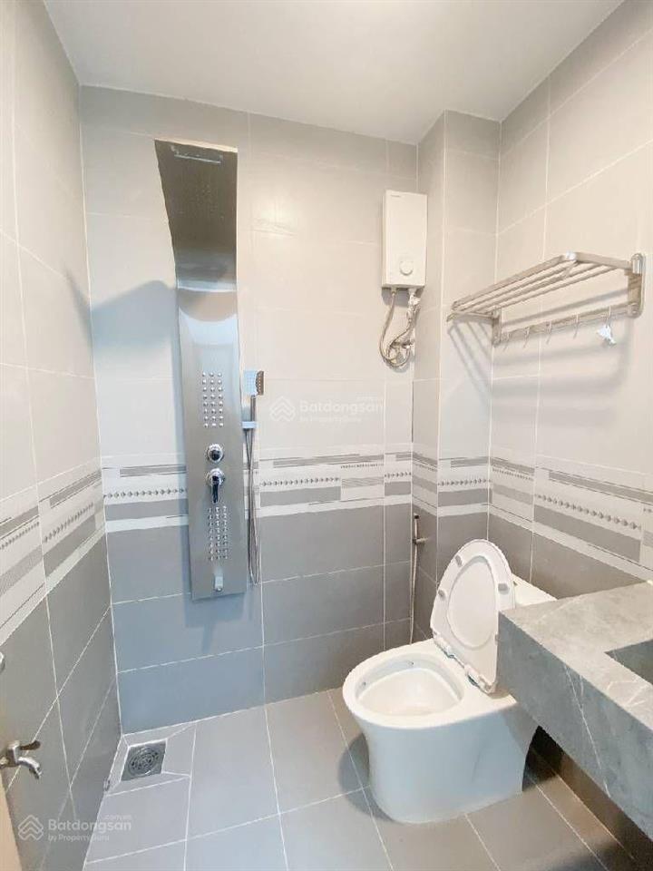 Bán nhà tặng full nội thất hẻm thông, nguyễn thị tú bình tân