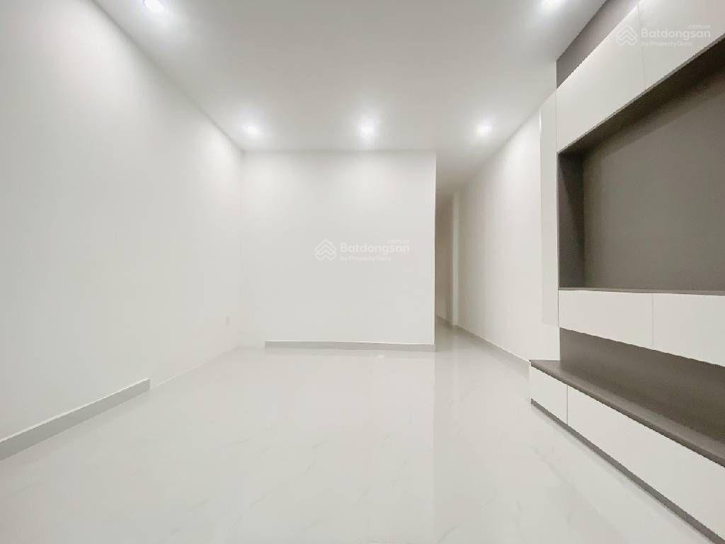 Bán nhà tặng full nội thất hẻm thông, nguyễn thị tú bình tân