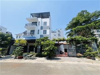 Giá tốt nhĩnh 15 tỷ nhất kdc gia hoà, trung tâm quận 9(tặng nhà c4) 160m2 ngang 10m