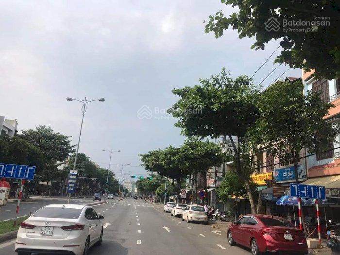 Hàng hiếm đầu tư  đất ngang lớn gần 8m  vị trí trung tâm đắc địa  gần bến xe  giá chỉ 2,85 tỷ