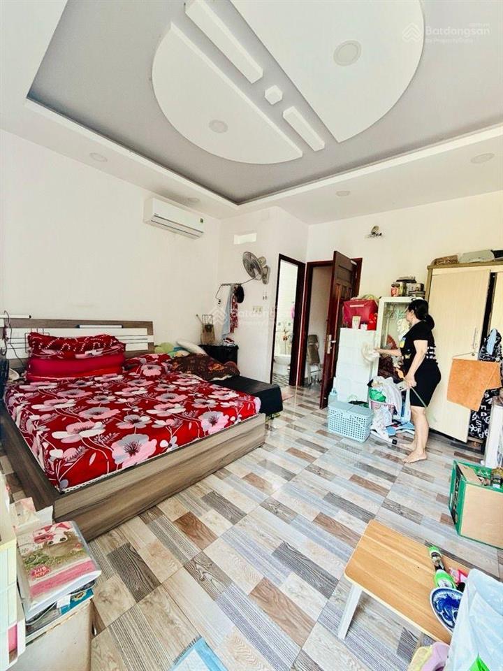 Nhà mặt tiền phạm thế hiển, không qh, 80m2(5x16) 4 tầng hoàn công, vừa ở vừa cho thuê có dòng tiền