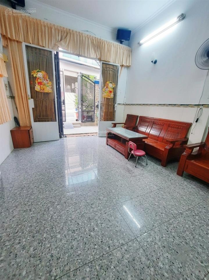 Mtkd, 64m2(4mx16m), 3pn, đường 10m sát cầu chà và. 6 tỷ 600 triệu