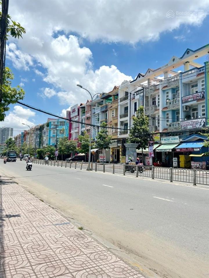 Mtkd đường chính tạ quang bửu, 80m2(4mx20m), 4 tầng 4 pn, giá 18 tỷ