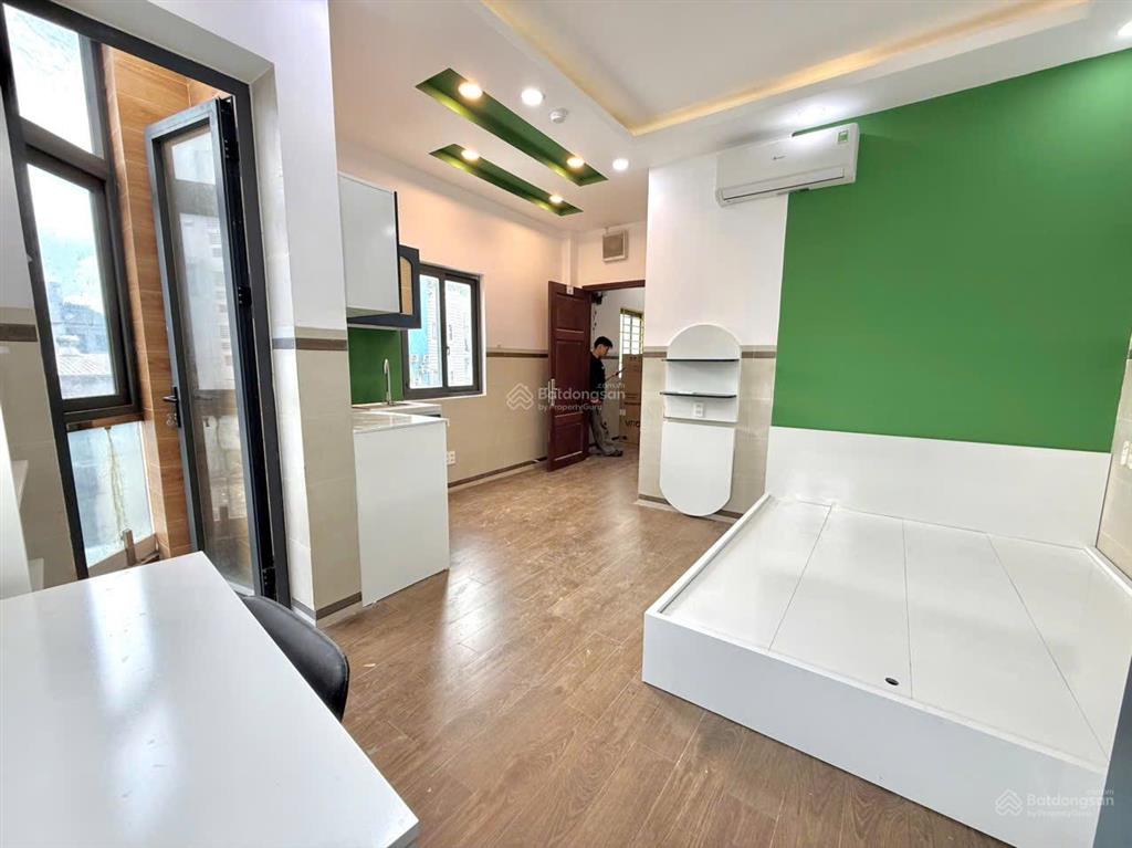 Cho thuê căn hộ 40m2 mới 100% ngay khu hàng xanh bình thạnh, gần tân cảng landmark quận 1 3