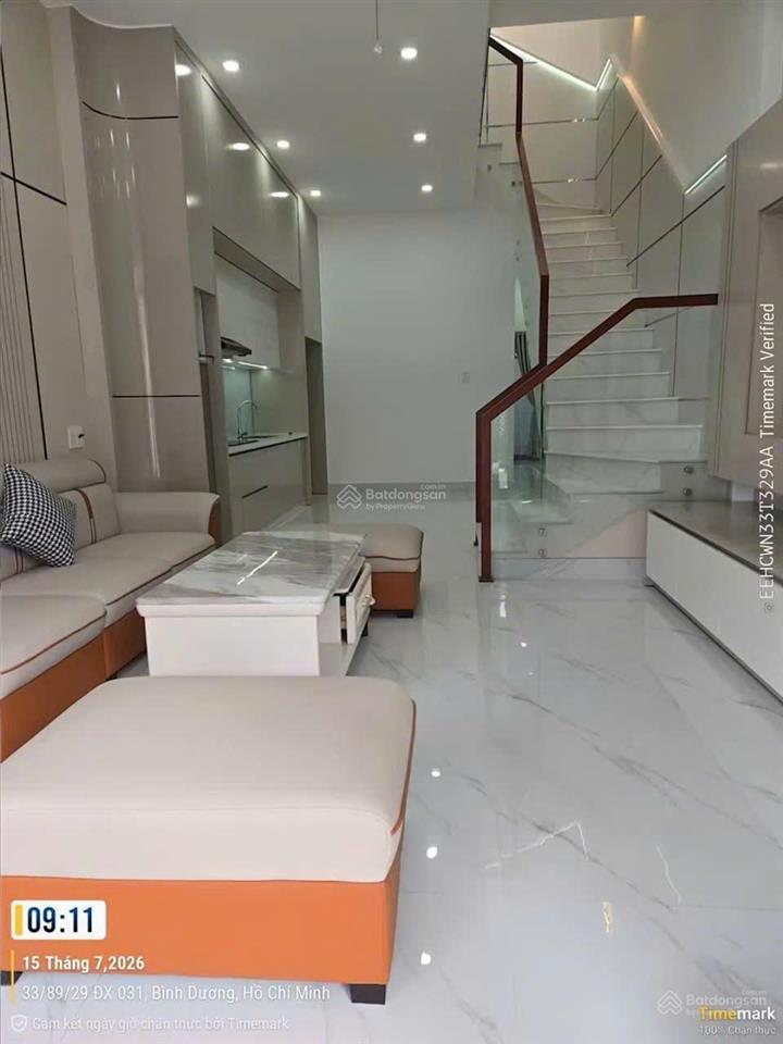 Bán nhà phú mỹ thủ dầu một mới xây 3 phòng ngủ sân xe hơi