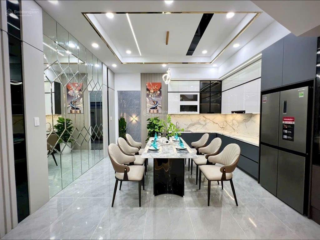 Nhà mtkd 1 trệt 2 lầu tại phú hòa, thành phố thủ dầu một