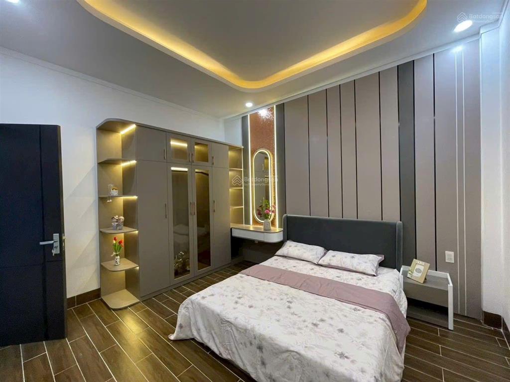 Bán nhà gần trường cấp 2 phú mỹ thủ dầu một