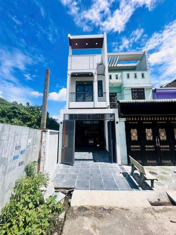 Nhà 1 trệt 2 lầu kdc phú hòa 2 mới xây