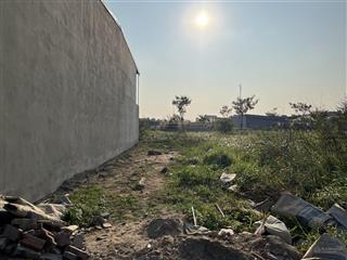 Một lô duy nhất đấu giá chợ mới đông tảo 90m2 nhỉ 5 tỷ kinh doanh dòng tiền đỉnh