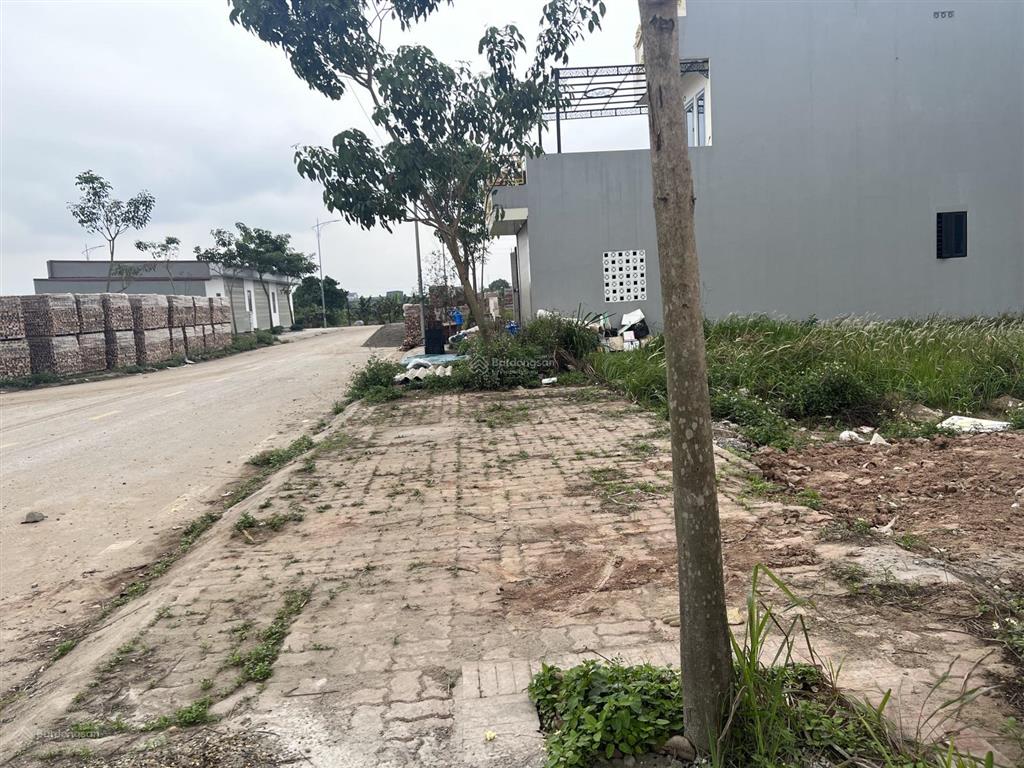 Đối diện chợ mới đông tảo 100m² kinh doanh, cho thuê được luôn giá đầu tư 7,x tỷ