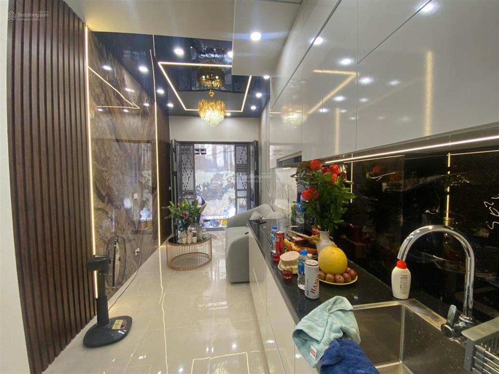 Chính chủ bán nhà thụy khuê, 25m2, 5 tầng, lô góc, dân xây, 5 phút ra chợ bưởi, hồ tây, chu văn an