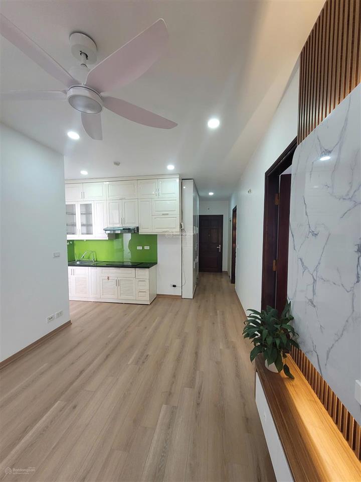 Bán căn hộ 2 phòng ngủ 3,x tỷ thuộc kđt xa la, hà đông