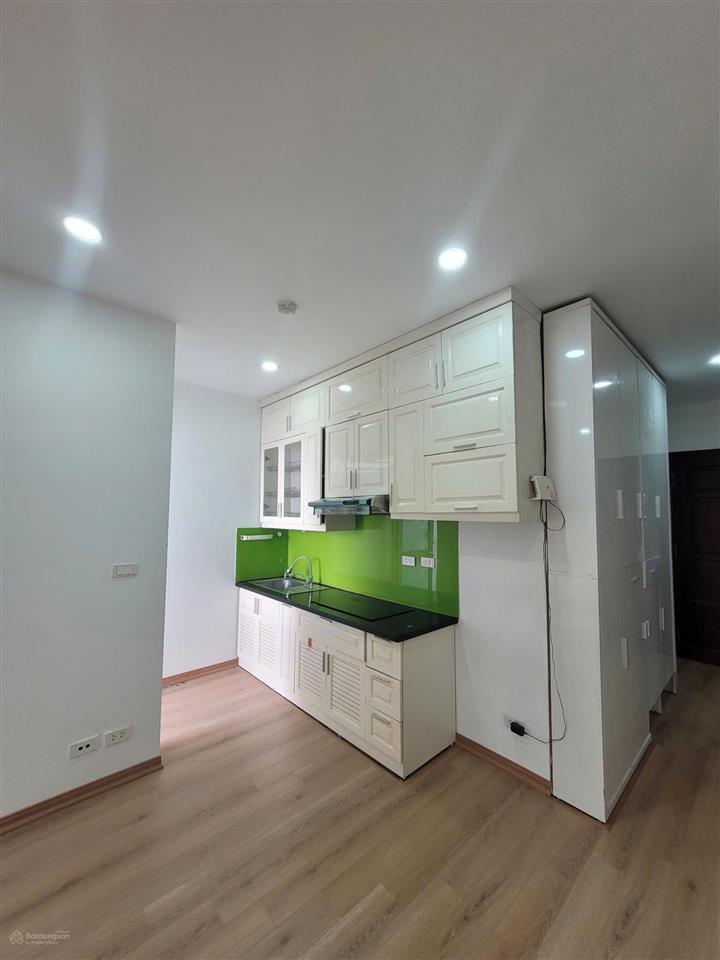 Bán căn hộ 2 phòng ngủ 3,x tỷ thuộc kđt xa la, hà đông