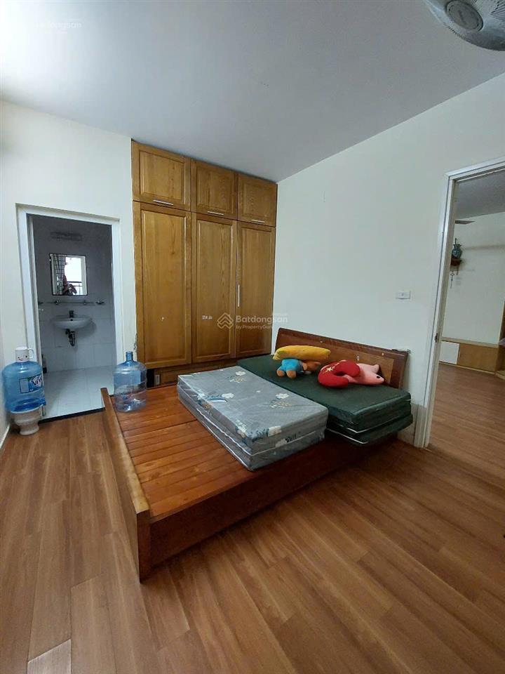 Bán nhanh căn hộ 2 ngủ+2 vệ sinh tòa sdu 143 trần phú, cạnh ga văn quán nhỉnh 4 tỷ, 55m2