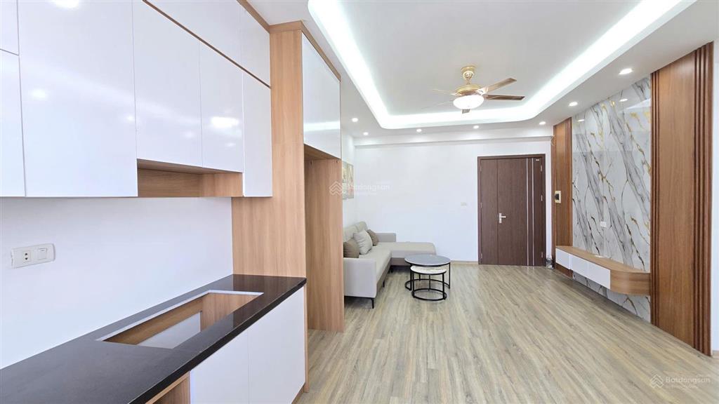 Bán căn góc 69m2 đẹp full đồ mới tại ct4 xa la giá chỉ 4, x tỷ