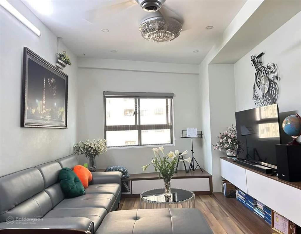 Bán căn hộ 70m2 2pn tại sails tower ban công đông nam