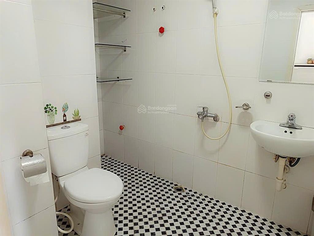 Bán nhanh căn hộ 69.8m2 2pn tại cc sông nhuệ, xa la chỉ 3,x tỷ