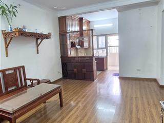 Bán căn hộ 2 phòng ngủ ct6 xa la giá tốt chỉ 3,79 tỷ