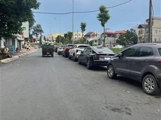 Bán nhà 3 tầng ngõ 2 oto tránh thông  thoáng trước sau kinh doanh ngô quyền tt hà đông