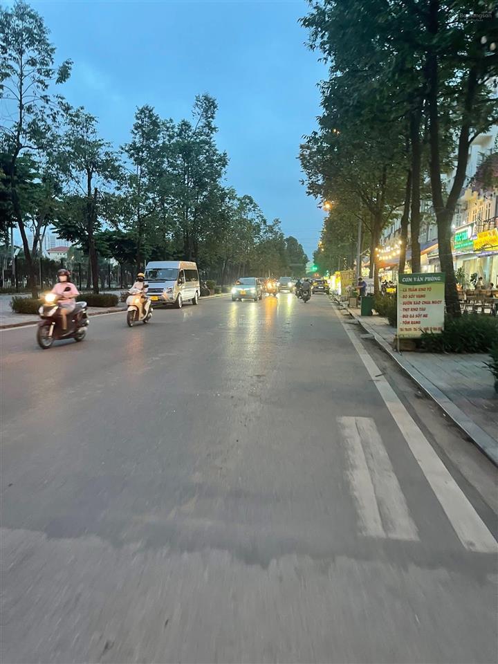 Bán nhà phố trần đăng ninh  hà đông  7 tầng thang máy  phân lô  vỉa hè  kinh doanh siêu đỉnh