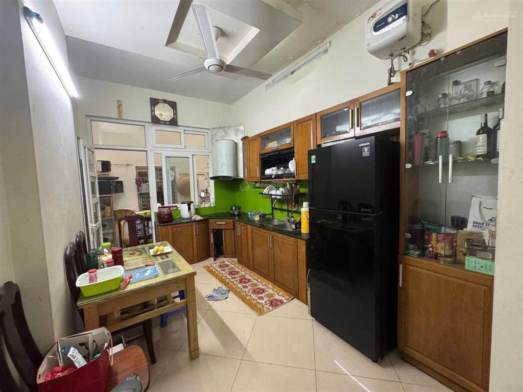 Bán nhà phố lê hồng phong  1 nhà ra oto tránh  2thoáng  dân xây  kinh doanh 50m2  4t  hơn 9tỷ
